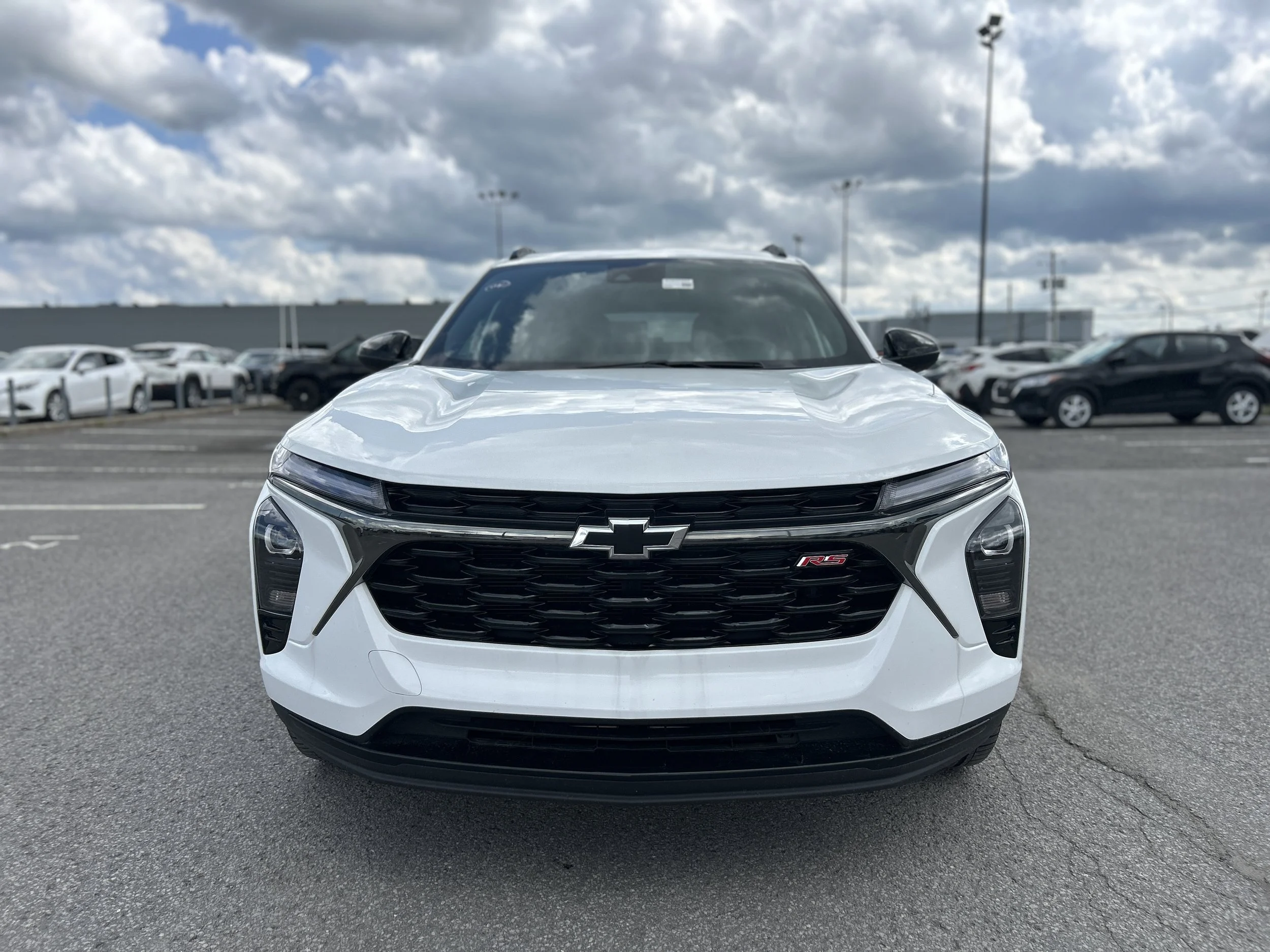 2025 Chevrolet Trax 2RS — photo 2