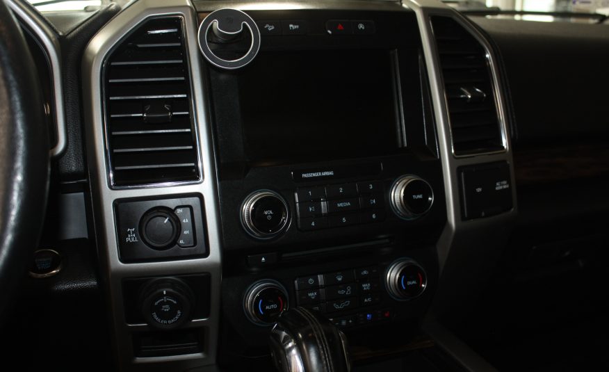 2018 FORD F-150 FX4 LARIAT 4X4 — photo 11