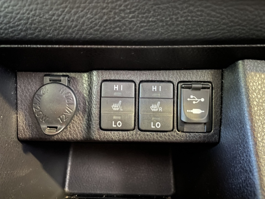 Toyota Corolla S 2015 — photo 25
