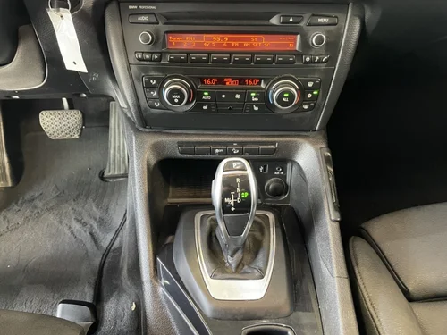 BMW X1 28i 2012 — photo 23